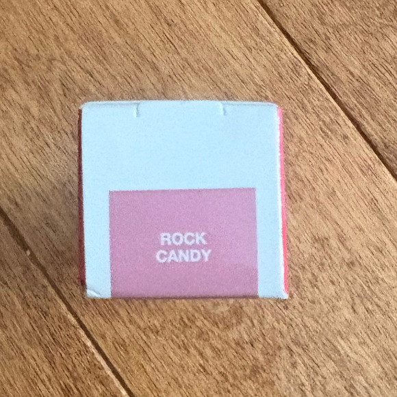 DIBBS Go To Glossy Balm, Shade Rock Candy - Picture 4 of 4